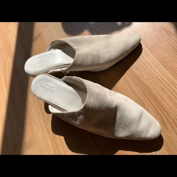 Urban Outfitters leather mules - Picture 2 of 2